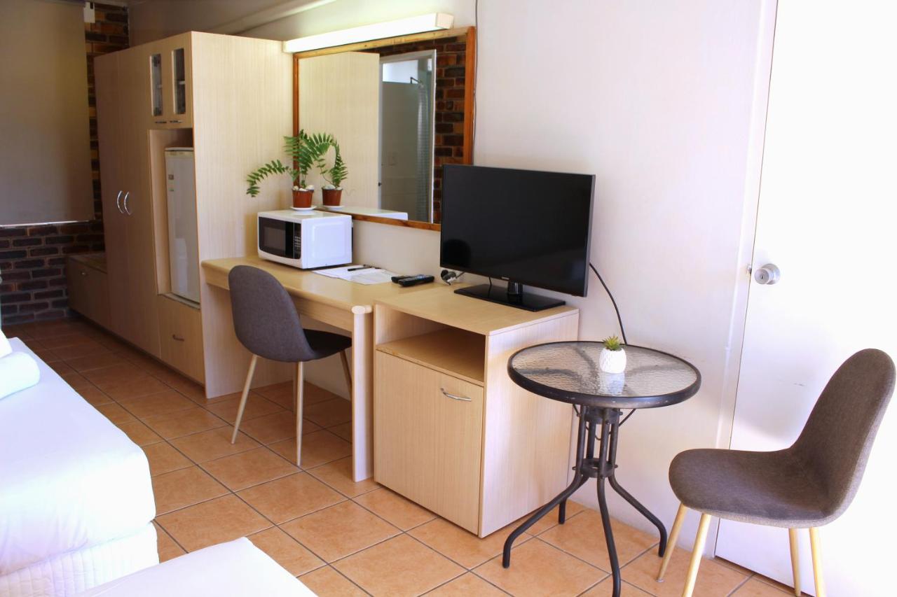 Camden Motor Inn Mermaid Beach Dış mekan fotoğraf