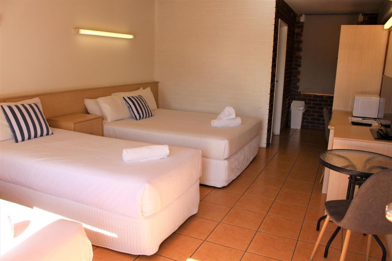 Camden Motor Inn Mermaid Beach Dış mekan fotoğraf