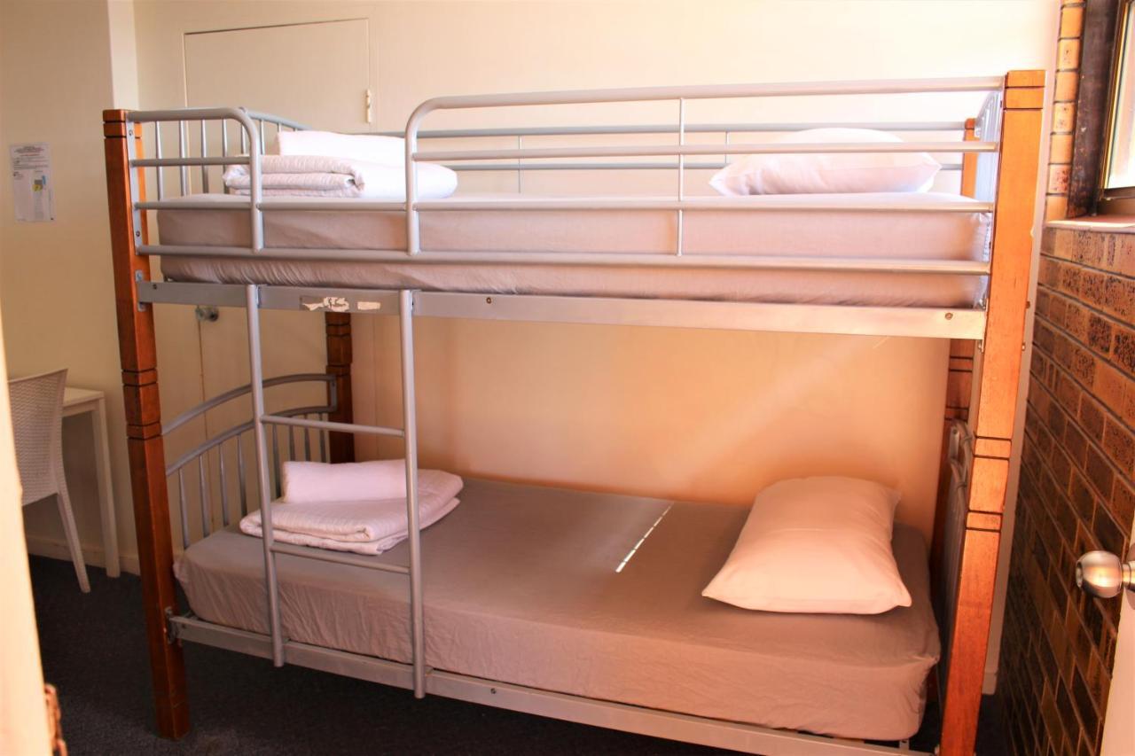 Camden Motor Inn Mermaid Beach Dış mekan fotoğraf