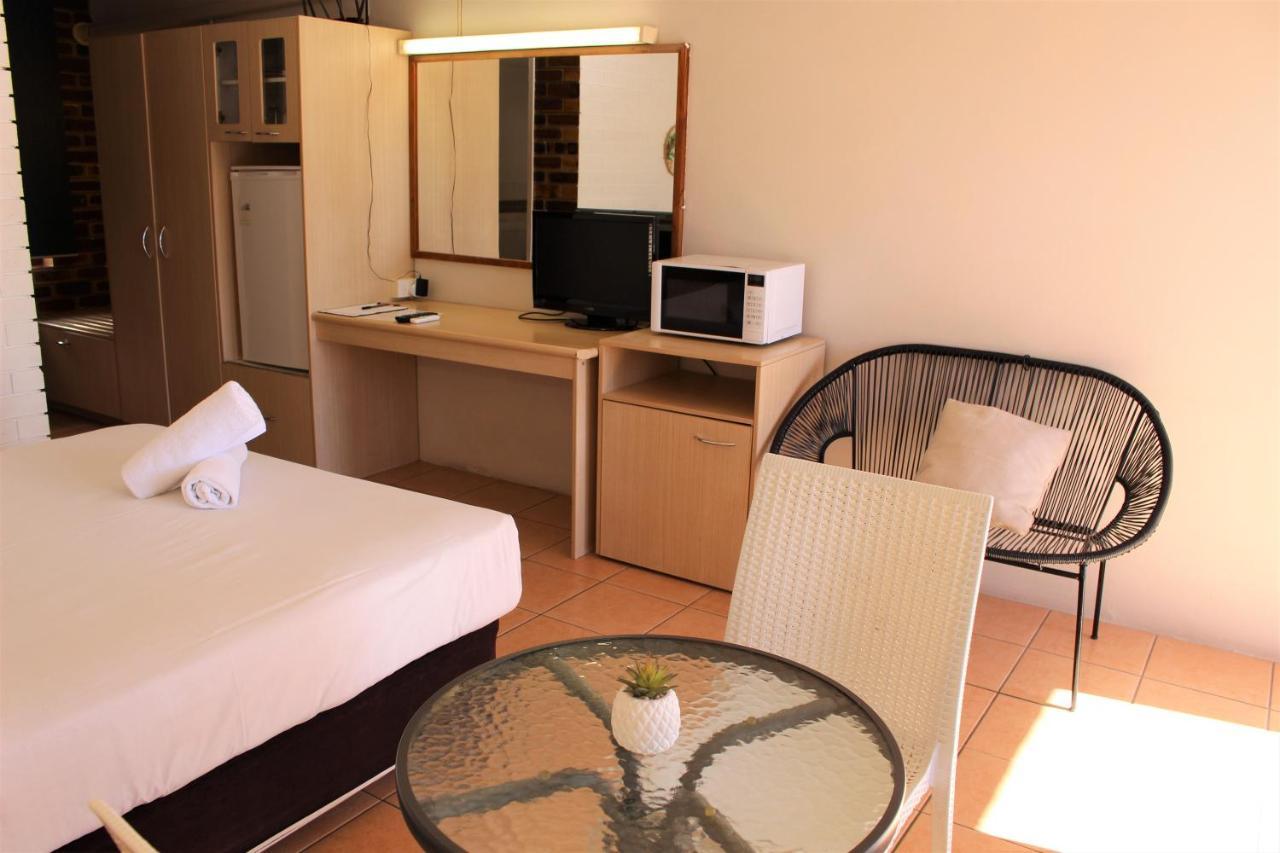 Camden Motor Inn Mermaid Beach Dış mekan fotoğraf