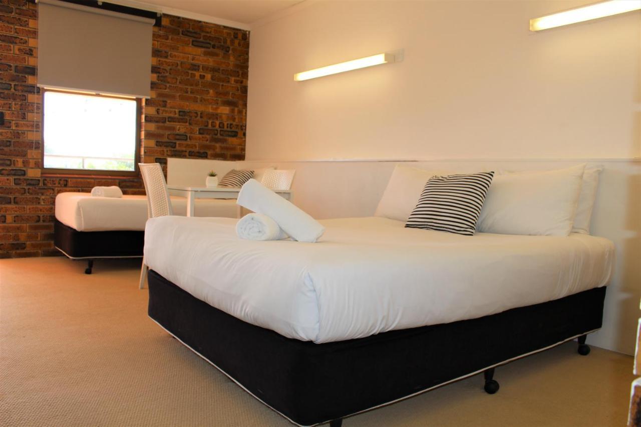 Camden Motor Inn Mermaid Beach Dış mekan fotoğraf