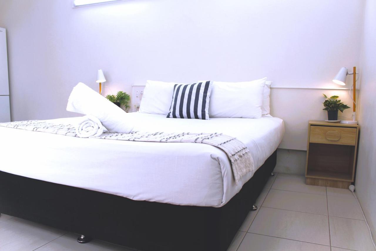 Camden Motor Inn Mermaid Beach Dış mekan fotoğraf