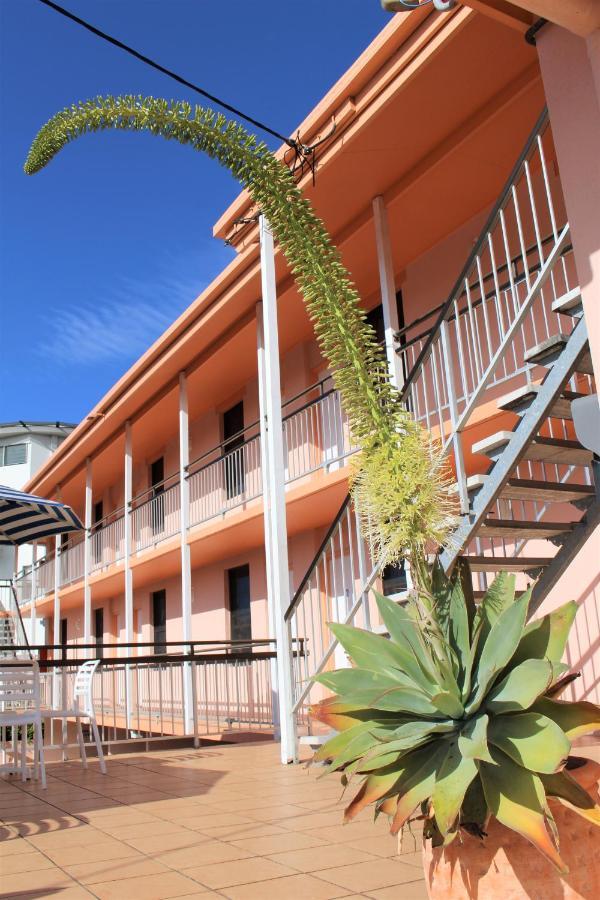 Camden Motor Inn Mermaid Beach Dış mekan fotoğraf